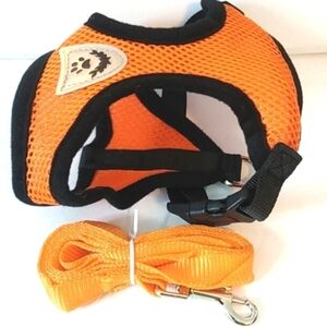 SMALL PET HARNESS VEST WITH LEASH ORANGE AND BLACK SIZE SMALL NWT